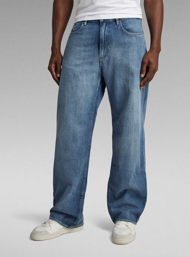 Type 96 Loose Jeans